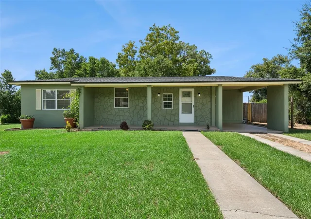 Photo 2 of Single family home for sale at 620 Darby Ct, Deltona, FL 32725 | MLS# V4951392 | Listing updated on 2026-09-26