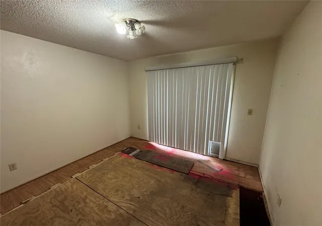 Photo 4 of Single family home for sale at 602 N Division St, Micanopy, FL 32667 | MLS# TB8550540 | Listing updated on 2026-09-23