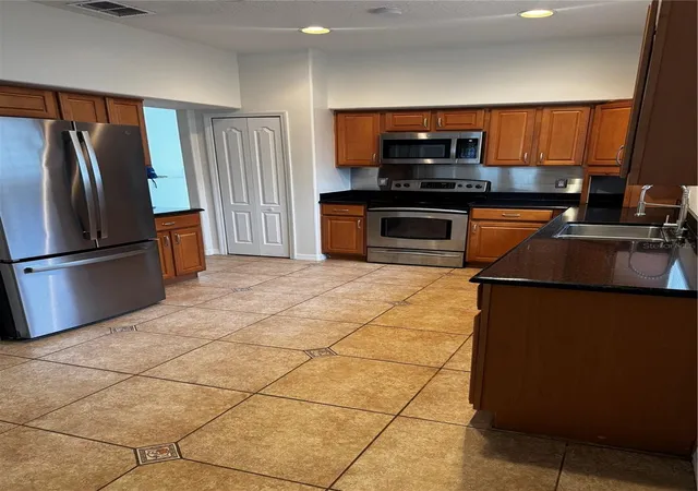 Photo 1 of Single family home for sale at 2742 Dover Glen Cir, Orlando, FL 32828 | MLS# O6443455 | Listing updated on 2026-09-22