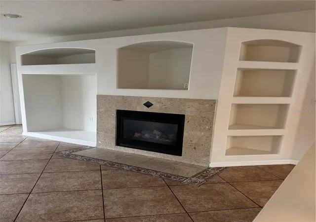 Photo 3 of Single family home for sale at 2742 Dover Glen Cir, Orlando, FL 32828 | MLS# O6443455 | Listing updated on 2026-09-22