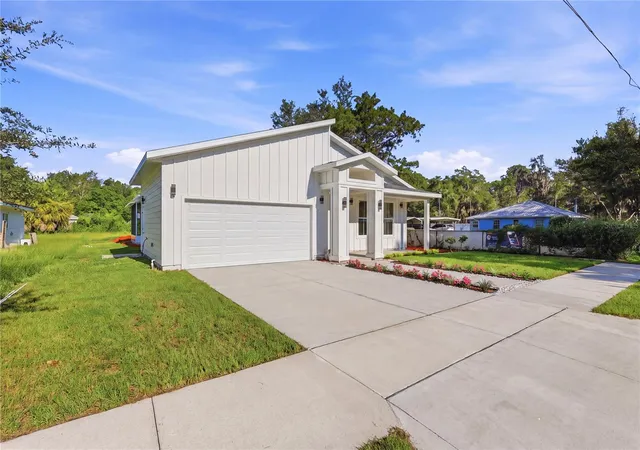 Photo 2 of Single family home for sale at 3518 NW 20th Street, Gainesville, FL 32605 | MLS# GC543651 | Listing updated on 2026-09-25