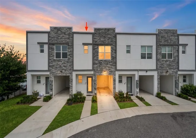 Photo 1 of Townhouse for sale at 620 Trikomo Dr, Davenport, FL 33896 | MLS# O6443459 | Listing updated on 2026-09-25
