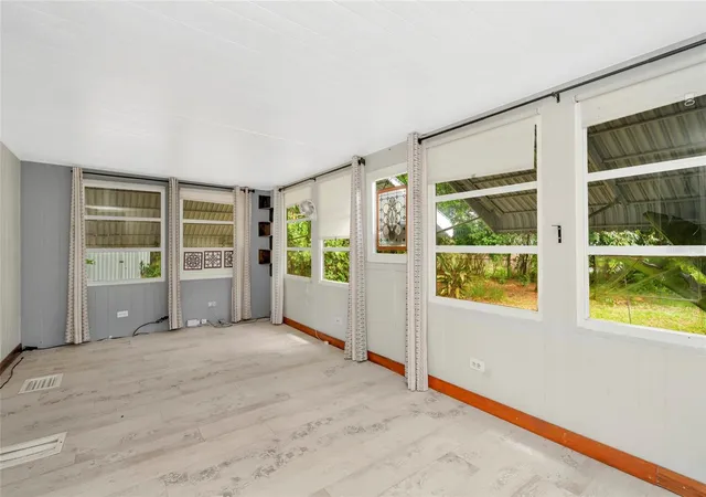 Photo 3 of Sale Pending at 5002 30th Street W, Bradenton, FL 34207 | MLS# TB8550544 | Listing updated on 2026-10-04