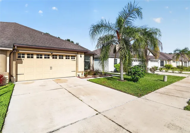 Photo 1 of Single family home for sale at 5516 Maggiore Blvd, Lakeland, FL 33805 | MLS# L4965206 | Listing updated on 2026-09-21