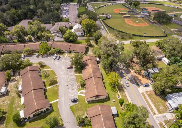 Photo 3 of Condo for sale at 6 Villa Villar Ct #60, Deland, FL 32724 | MLS# V4951394 | Listing updated on 2026-09-21