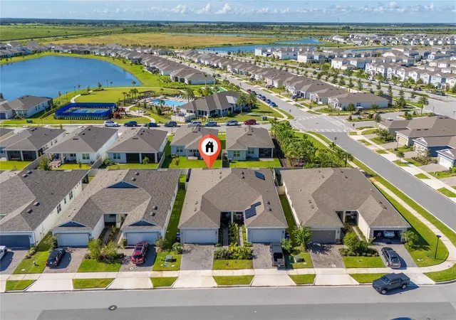 Photo 1 of House for sale at 2706 Summer Retreat Ln, Kissimmee, FL 34744 | MLS# S5157977 | Listing updated on 2026-09-22