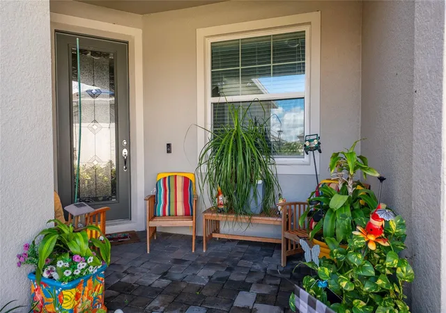 Photo 4 of House for sale at 2706 Summer Retreat Ln, Kissimmee, FL 34744 | MLS# S5157977 | Listing updated on 2026-09-22