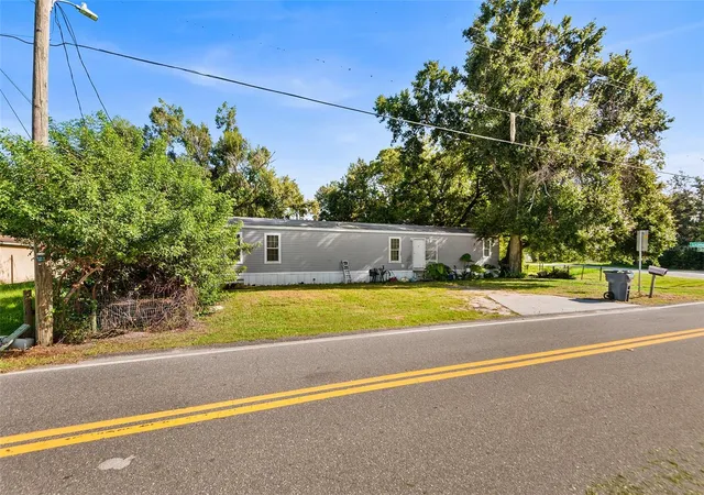Photo 3 of Manufactured home for sale at 134 Lichtenwalter Rd, Winter Haven, FL 33880 | MLS# TB8550554 | Listing updated on 2026-09-22