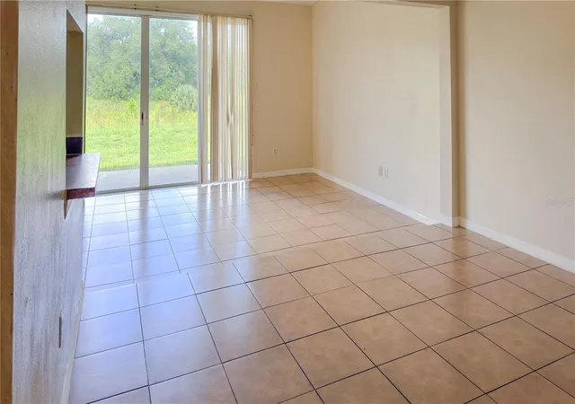 Photo 2 of Townhouse for sale at 206 Orchid Dr, Davenport, FL 33897 | MLS# S5157978 | Listing updated on 2026-09-21