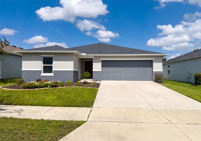 Photo 1 of Single family home for sale at 2367 Biscotto Cir, DAVENPORT, FL 33897 | MLS# O6443471 | Listing updated on 2026-10-23