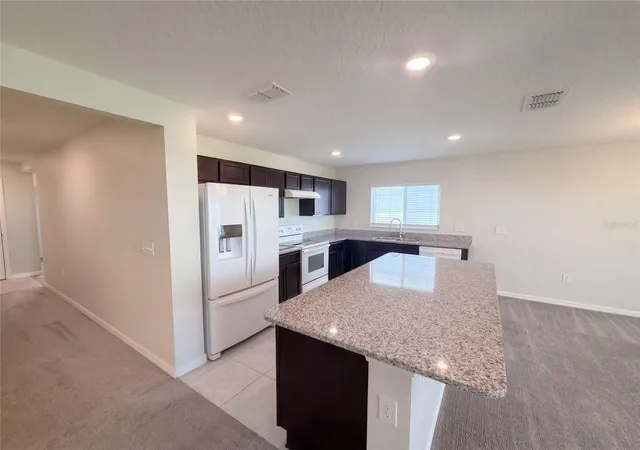 Photo 2 of Single family home for sale at 2367 Biscotto Cir, DAVENPORT, FL 33897 | MLS# O6443471 | Listing updated on 2026-10-23