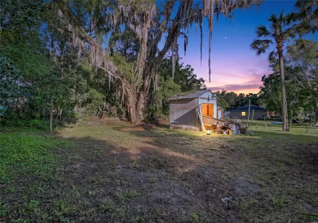 Photo 3 of Single family home for sale at 318 S Massachusetts Ave, Deland, FL 32724 | MLS# O6443473 | Listing updated on 2026-10-08