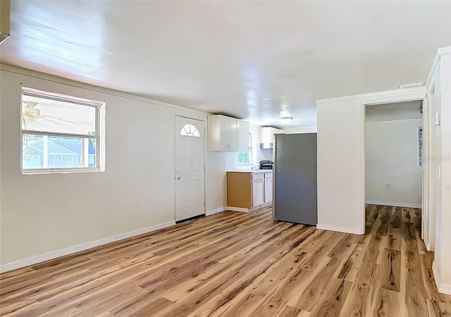 Photo 4 of Single family home for sale at 318 S Massachusetts Ave, Deland, FL 32724 | MLS# O6443473 | Listing updated on 2026-10-08