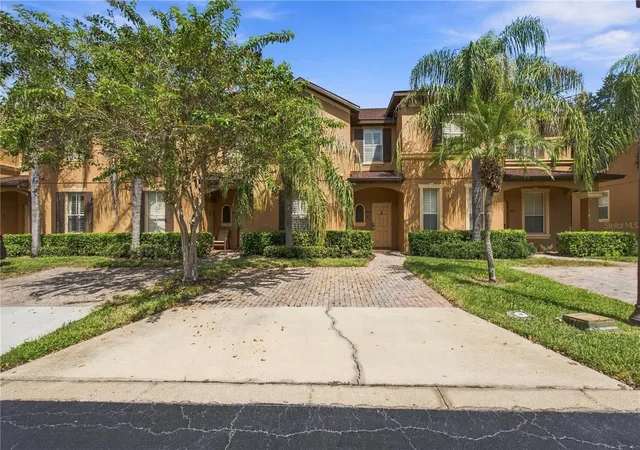 Condo for sale at 3010 Calabria Ave #3010, DAVENPORT, FL 33897 | MLS# O6443476