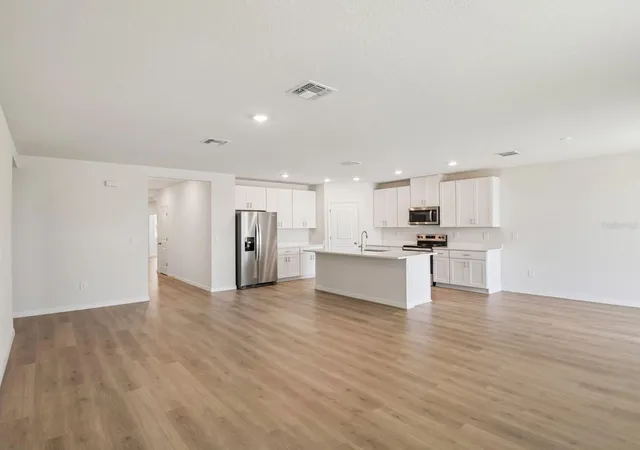 Photo 1 of Single family home for sale at 124 Gentle Rain Ln, Nokomis, FL 34275 | MLS# TB8550581 | Listing updated on 2026-10-06