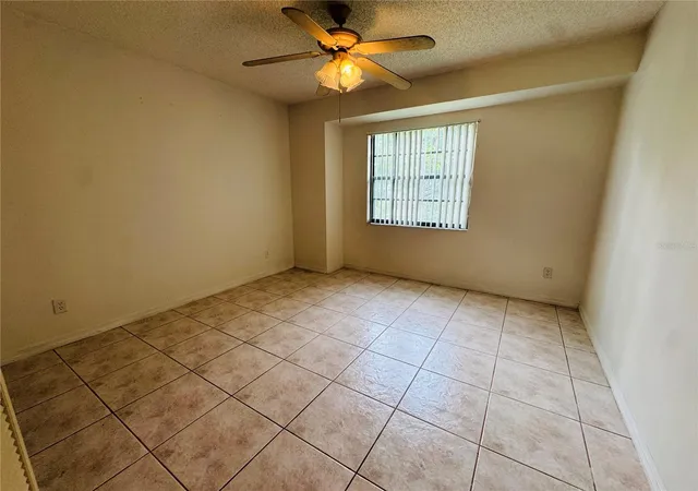 Photo 3 of Single family home for sale at 819 Chamberlain Loop, Lake Wales, FL 33853 | MLS# S5157982 | Listing updated on 2026-10-02