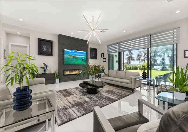 Photo 3 of Single family home for sale at 12620 S Lake Sawyer Ln, Windermere, FL 34786 | MLS# S5157983 | Listing updated on 2026-10-21