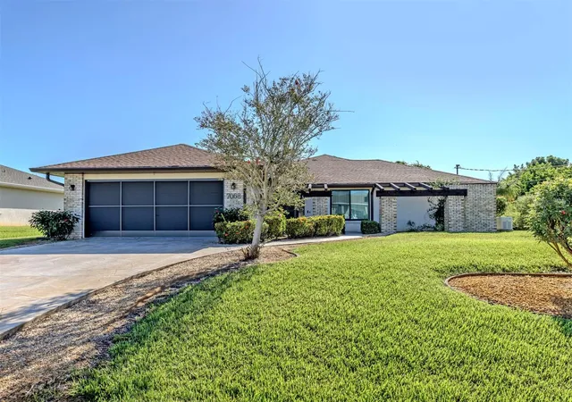 Photo 1 of Single family home for sale at 7068 Denmark St, Englewood, FL 34224 | MLS# N6145856 | Listing updated on 2026-10-30