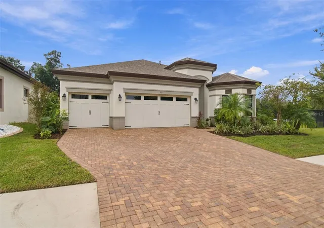 Single family home for sale at 901 Grand Cresta Ave, BRANDON, FL 33511 | MLS# TB8550591