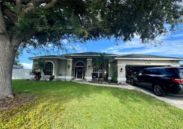 Photo 1 of Single family home for sale at 6019 E 60th Place, Palmetto, FL 34221 | MLS# TB8550594 | Listing updated on 2026-10-07