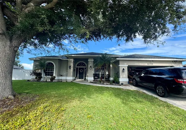 Photo 2 of Single family home for sale at 6019 E 60th Place, Palmetto, FL 34221 | MLS# TB8550594 | Listing updated on 2026-10-07