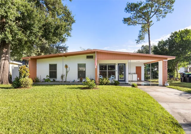 Single family home for sale at 1721 Montcalm St, ORLANDO, FL 32806 | MLS# O6443487