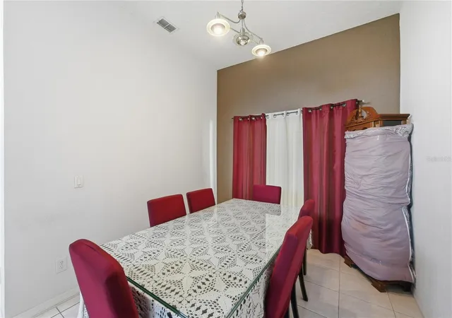 Photo 4 of Single family home for sale at 14728 Day Lily Ct, Orlando, FL 32824 | MLS# O6443488 | Listing updated on 2026-09-22