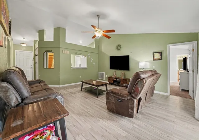 Photo 4 of Single family home for sale at 2225 Bluebird Ave, Bartow, FL 33830 | MLS# TB8550600 | Listing updated on 2026-09-26