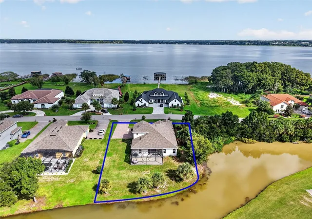 Photo 3 of Single family home for sale at 30308 Island Clb Dr, Deer Island, FL 32778 | MLS# G5118065 | Listing updated on 2026-10-03