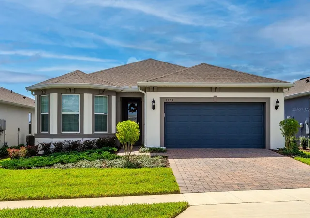 Photo 1 of Single family home for sale at 1323 Orange Valley Rd, Minneola, FL 34715 | MLS# G5118066 | Listing updated on 2026-10-08