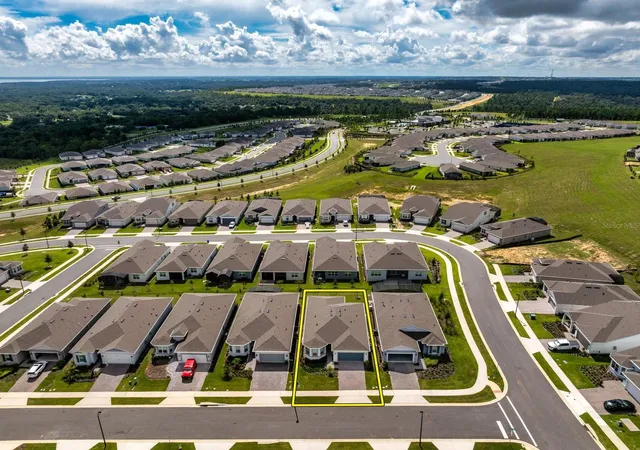 Photo 3 of Single family home for sale at 1323 Orange Valley Rd, Minneola, FL 34715 | MLS# G5118066 | Listing updated on 2026-10-08