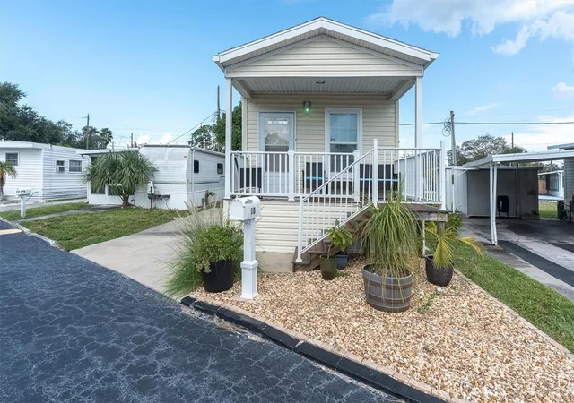 Photo 1 of Manufactured home for sale at 7801 34th Avenue N #18, Saint Petersburg, FL 33710 | MLS# TB8550604 | Listing updated on 2026-10-05