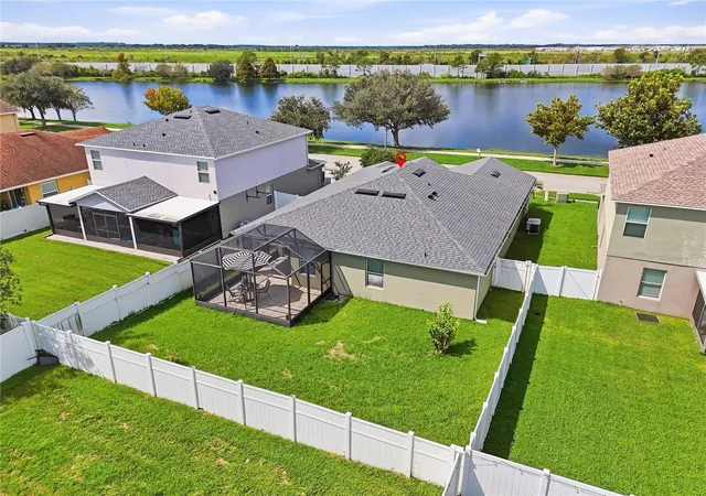 Photo 3 of Single family home for sale at 1831 Betsy Ross Ln, Saint Cloud, FL 34769 | MLS# S5157986 | Listing updated on 2026-10-11
