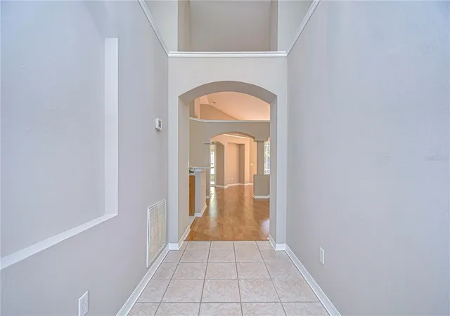 Photo 4 of Single family home for sale at 2529 Clareside Dr, Valrico, FL 33596 | MLS# TB8550611 | Listing updated on 2026-09-30
