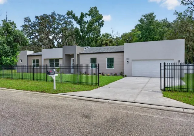 Photo 1 of Single family home for sale at 8003 Chaney Ln, Tampa, FL 33617 | MLS# TB8550614 | Listing updated on 2026-10-03