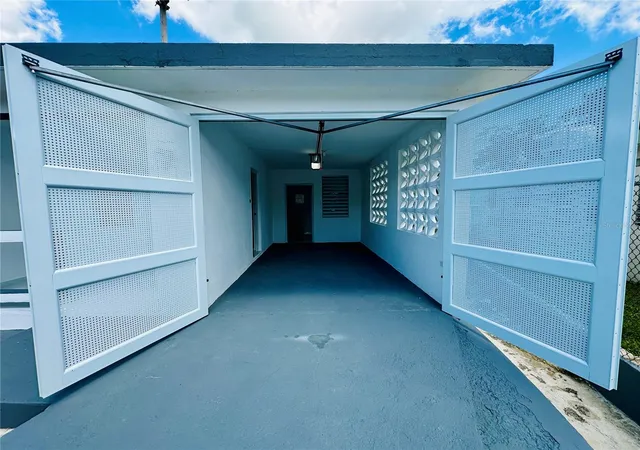 Photo 3 of Single family home for sale at Comunidad Villas Del Rio #106, Toa Alta, PR 00953 | MLS# PR9124341 | Listing updated on 2026-10-06
