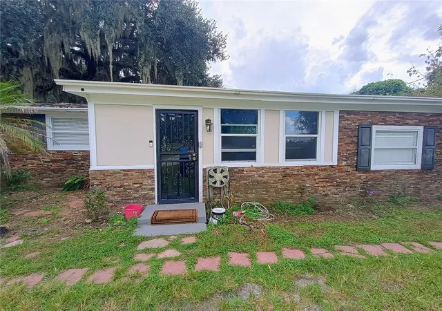 Photo 3 of Single family home for sale at 5175 N Ronald Reagan Blvd, Sanford, FL 32773 | MLS# O6443497 | Listing updated on 2026-09-24