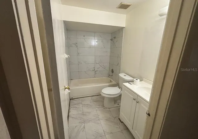 Photo 3 of Single family home for sale at 12890 Montana Woods Ln, Orlando, FL 32824 | MLS# O6443500 | Listing updated on 2026-10-07
