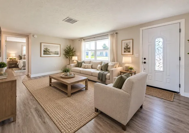 Photo 2 of Single family home for sale at 3811 Beechwood Dr, Holiday, FL 34691 | MLS# W7889682 | Listing updated on 2026-10-07