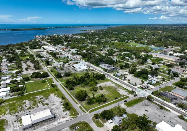 Photo 4 of Land for sale at 201 W Dearborn St, Englewood, FL 34223 | MLS# D6148857 | Listing updated on 2026-09-29