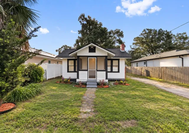 Photo 1 of Single family home for sale at 8705 N 13th Street, Tampa, FL 33604 | MLS# TB8550628 | Listing updated on 2026-10-03
