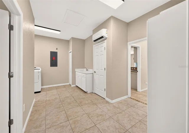 Photo 1 of Single family home for sale at 8841 SW 194th Court, Dunnellon, FL 34432 | MLS# OM732628 | Listing updated on 2026-09-22