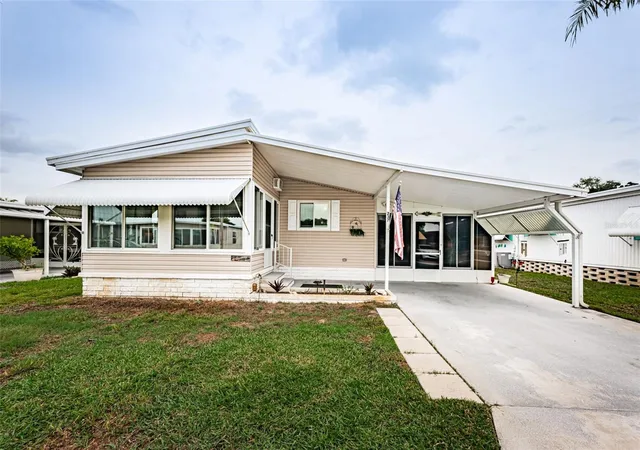 Photo 1 of Manufactured home for sale at 39820 US Hwy 19 N #237, Tarpon Springs, FL 34689 | MLS# TB8550635 | Listing updated on 2026-10-22