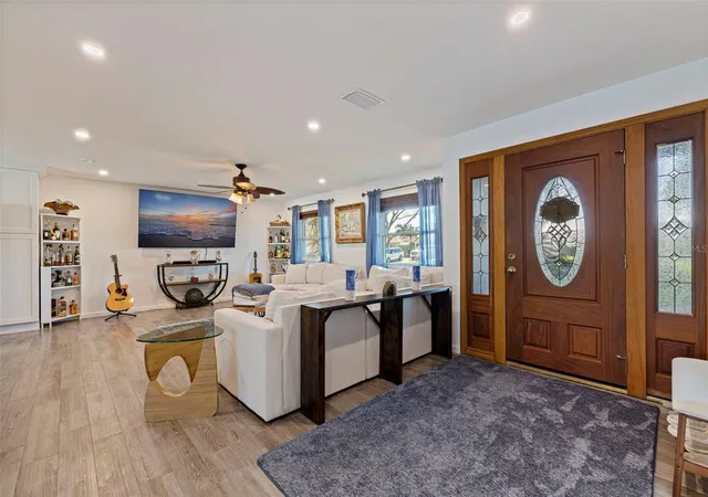 Photo 4 of Single family home for sale at 1894 Tanglewood Dr NE, Saint Petersburg, FL 33702 | MLS# TB8550636 | Listing updated on 2026-10-21