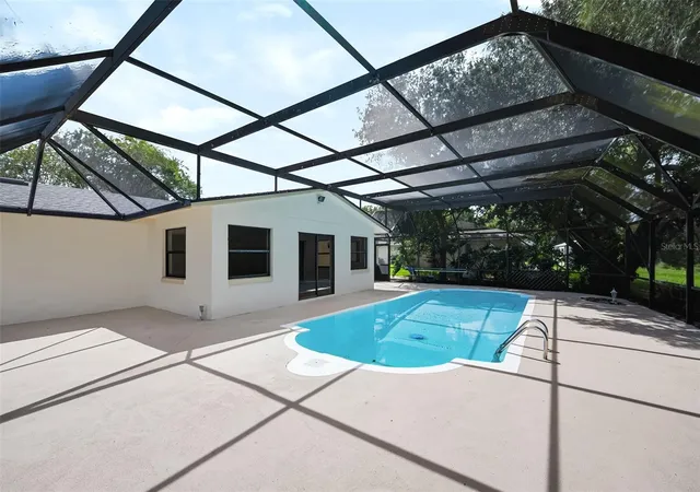Photo 4 of Single family home for sale at 83 Farragut Dr, Palm Coast, FL 32137 | MLS# FC321591 | Listing updated on 2026-10-03