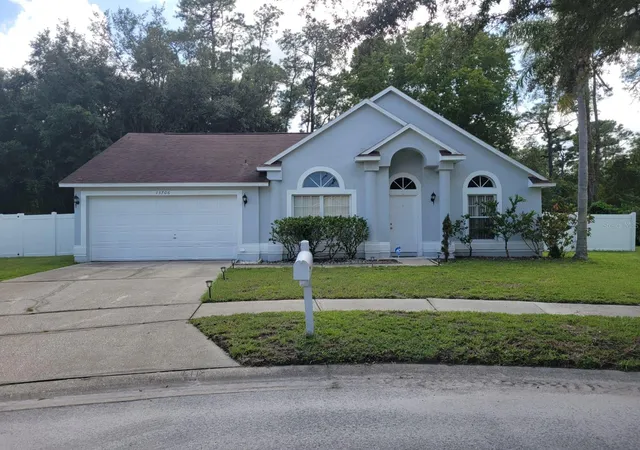 Photo 1 of Single family home for sale at 13706 Riverpath Grv Dr, Orlando, FL 32826 | MLS# O6443523 | Listing updated on 2026-09-24
