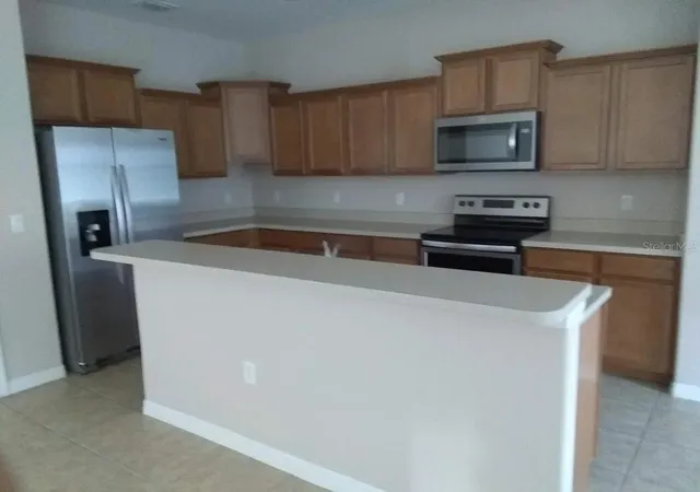 Photo 3 of Single family home for sale at 4814 Hickory Strm Ln, Mulberry, FL 33860 | MLS# TB8550662 | Listing updated on 2026-09-22