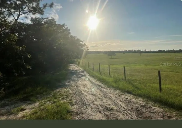 Land for sale at 12291 SE 103rd Lane, Dunnellon, FL 34431 | MLS# S5157998 | Listing updated on 2026-09-21