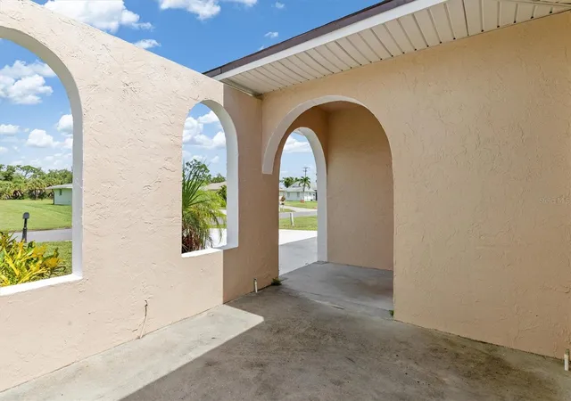 Photo 2 of Single family home for sale at 162 Annapolis Ln, Rotonda West, FL 33947 | MLS# C7530996 | Listing updated on 2026-10-27