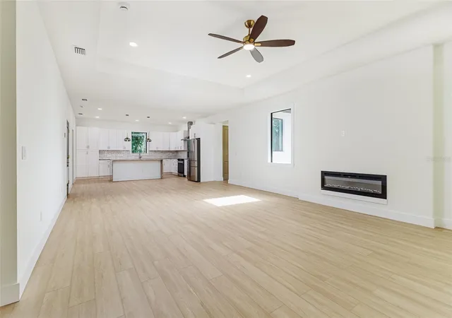 Photo 4 of Single family home for sale at 7901 N Greenwood Ave, Tampa, FL 33604 | MLS# O6443527 | Listing updated on 2026-09-22